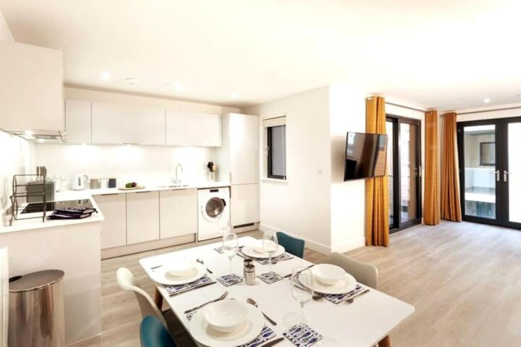 5 Putsborough - Luxury Apartment At Byron Woolacombe, Only 4 Minute Walk To Woolacombe Beach! Dış mekan fotoğraf