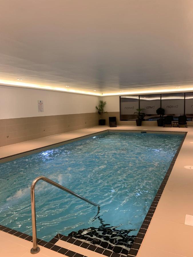5 Putsborough - Luxury Apartment At Byron Woolacombe, Only 4 Minute Walk To Woolacombe Beach! Dış mekan fotoğraf