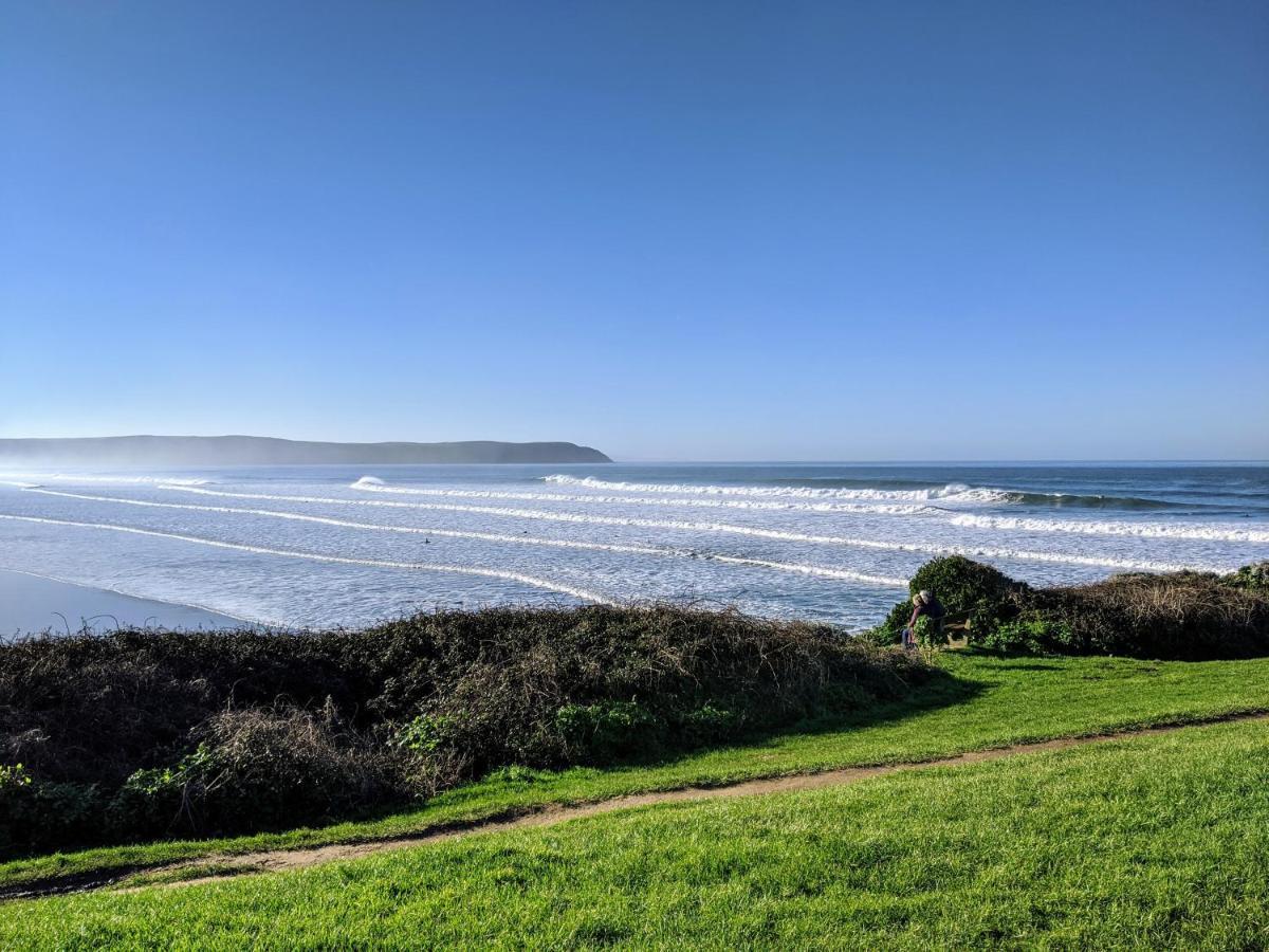 5 Putsborough - Luxury Apartment At Byron Woolacombe, Only 4 Minute Walk To Woolacombe Beach! Dış mekan fotoğraf